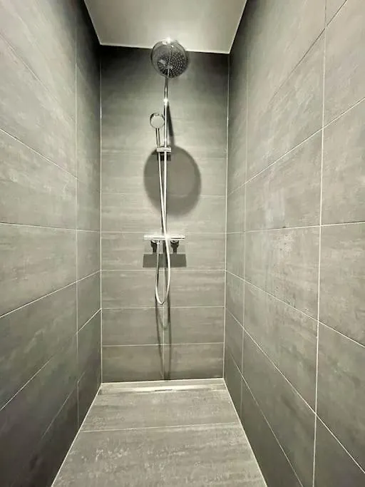 New & Large 1 Bedroom In Center-Terrace & Parking - 142-100 Luxembourg 0*,  Luxembourg